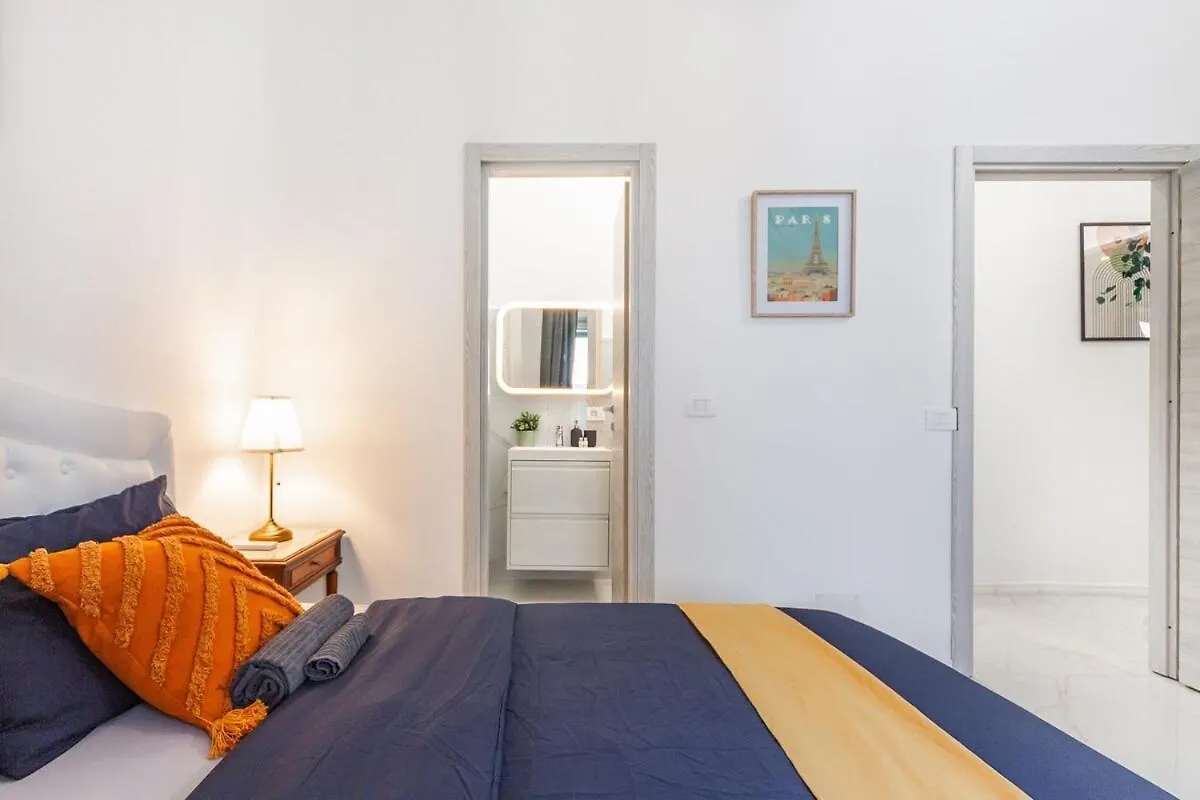 Rosa House Apartment Milan Italy